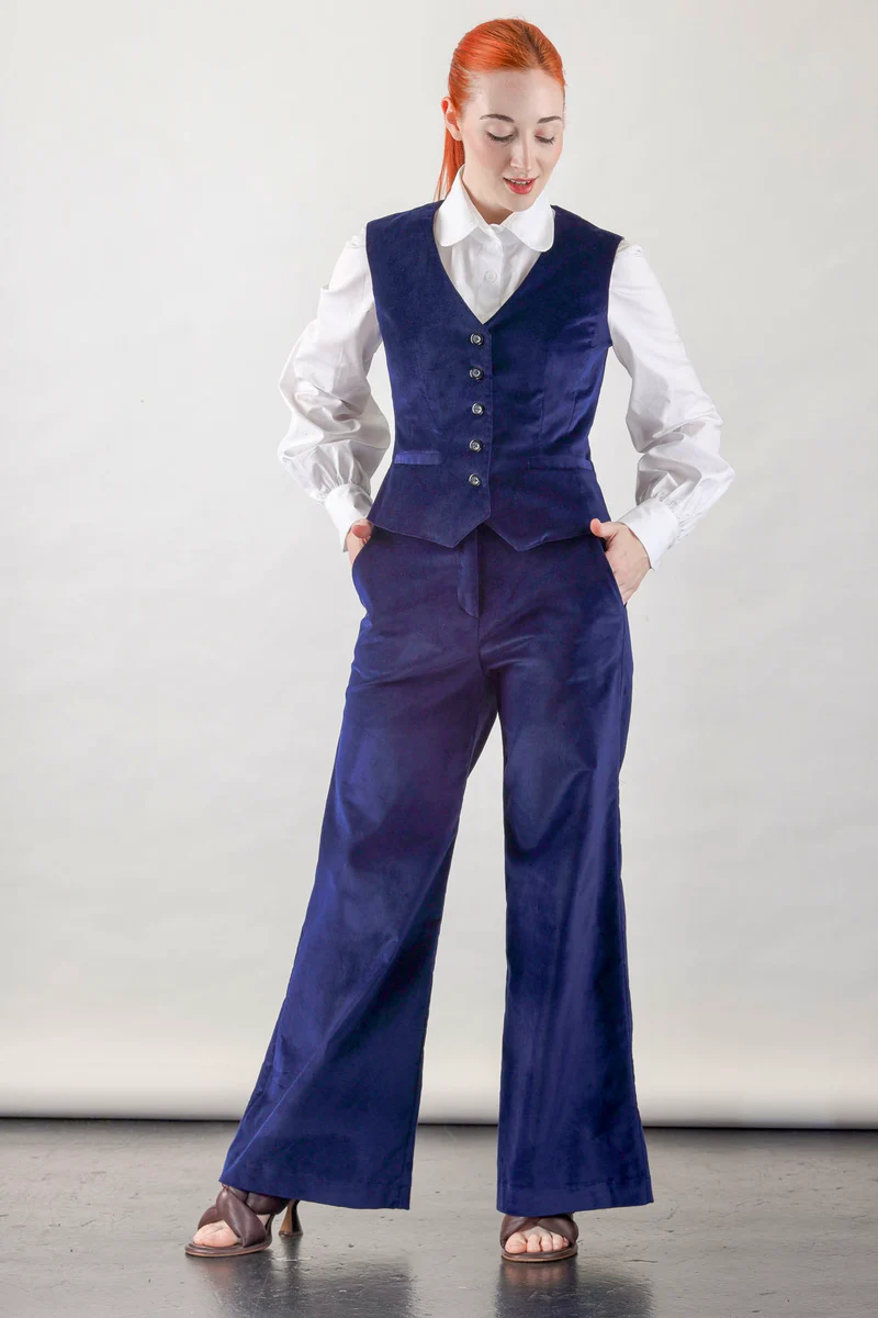 High Waisted Pants in Navy Velvet - Image 3