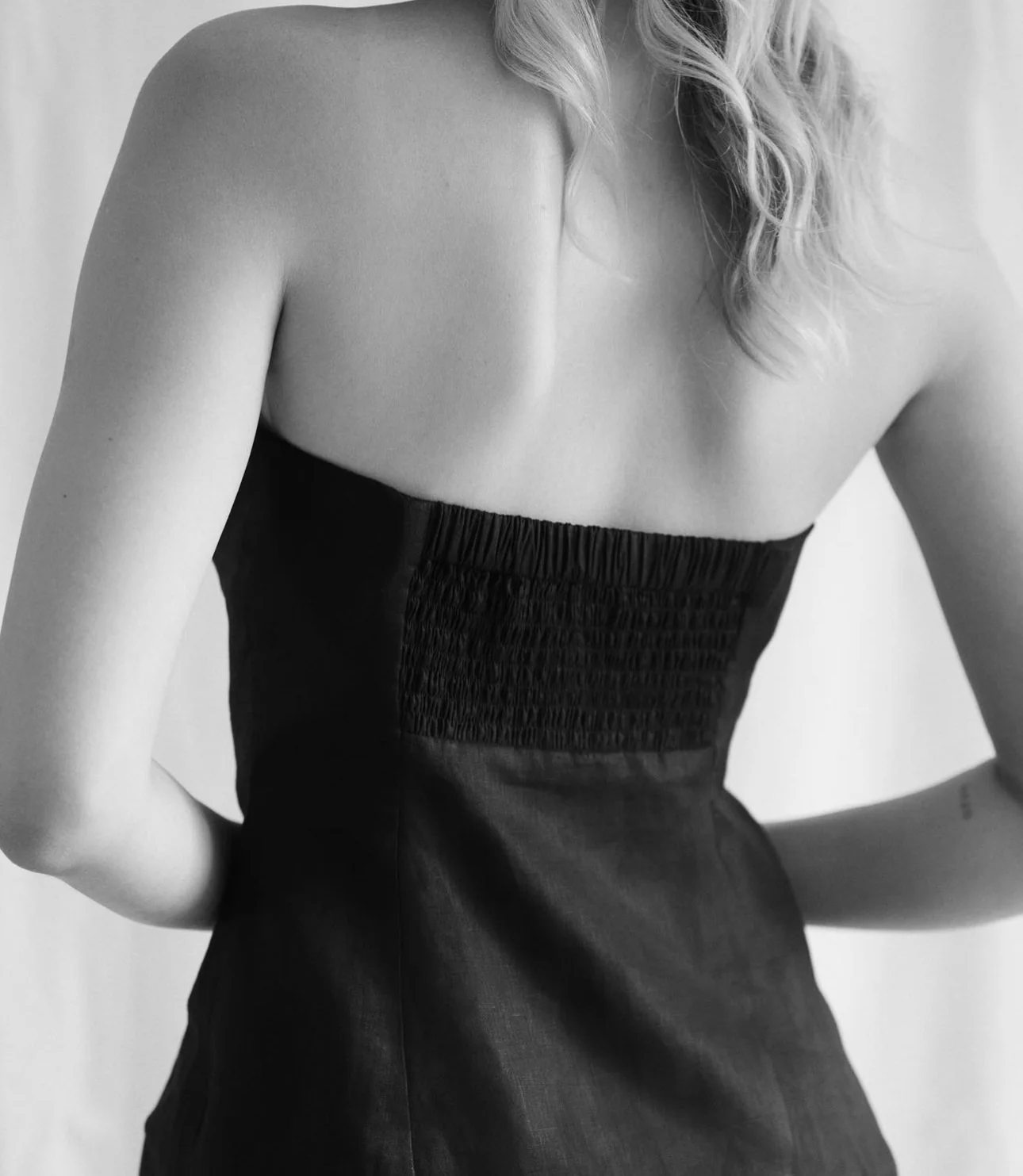 Cartia Longline Strapless Top - Image 6
